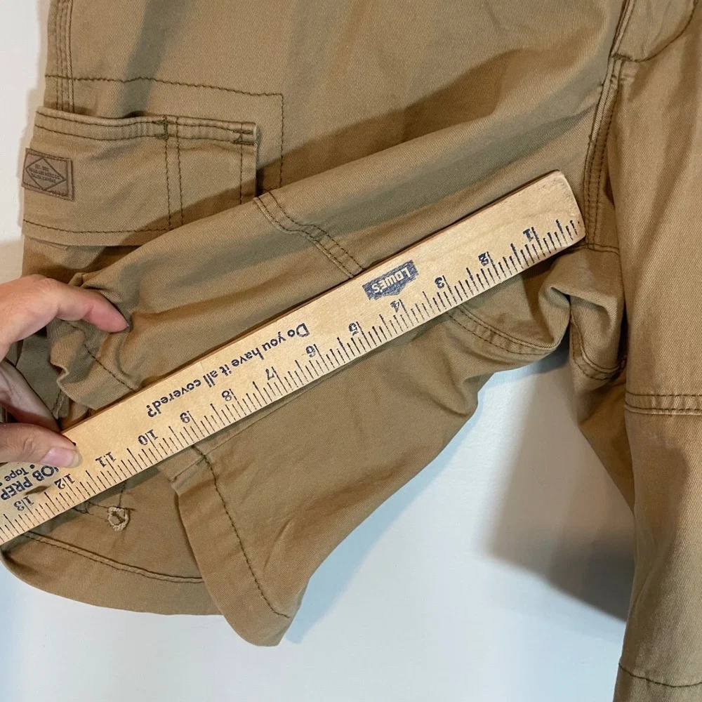 Lee Extreme Motion Mens Cargo Shorts Khaki Tan Size 40 Flexible Waist Gorpcore